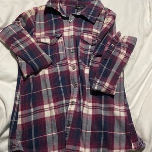 Rue 21 size medium button up shirt